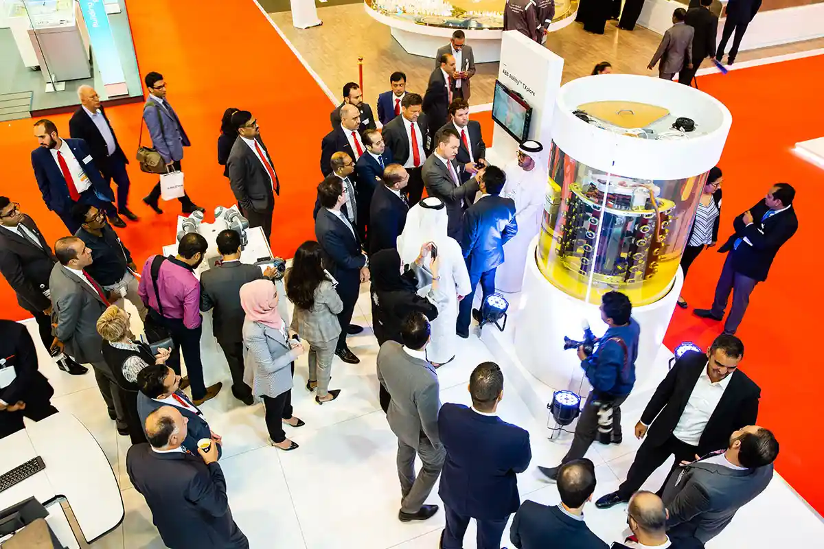 Internationale Messe für die Energieindustrie im Nahen Osten in Dubai