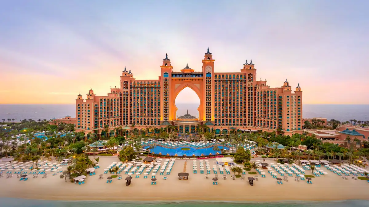 Palm View Dubai; Dubai aus der Höhe der Jumeirah-Palmen beobachten