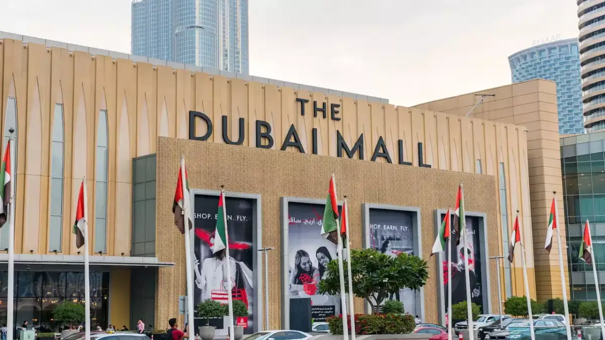 Dubai Mall è il più grande centro commerciale del mondo.