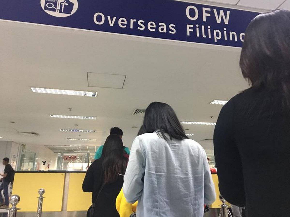 필리핀 근로자를 위한 필수 가이드: OFW 여권 및 eTravel 시스템
