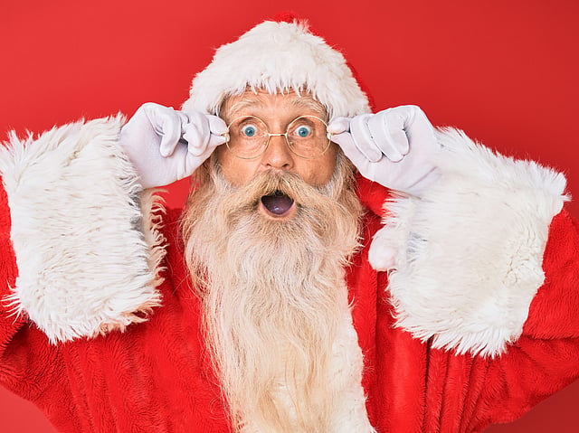 Dove incontrare Babbo Natale negli Emirati Arabi Uniti? I migliori eventi natalizi per famiglie